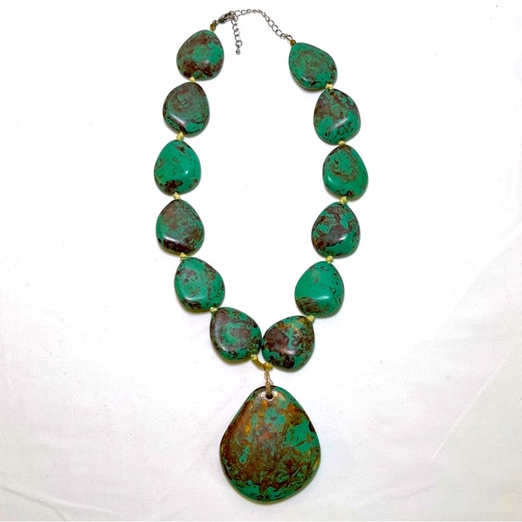 Jewelry - Faux Turquoise Southwestern Lightweight Chunky Pendant Necklace